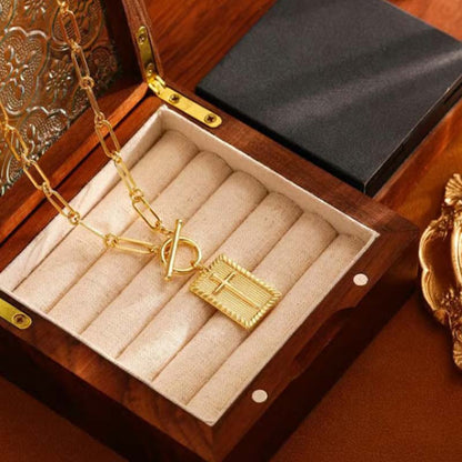 ✨Кръстовиден медальон с верижка тип кламер✝️