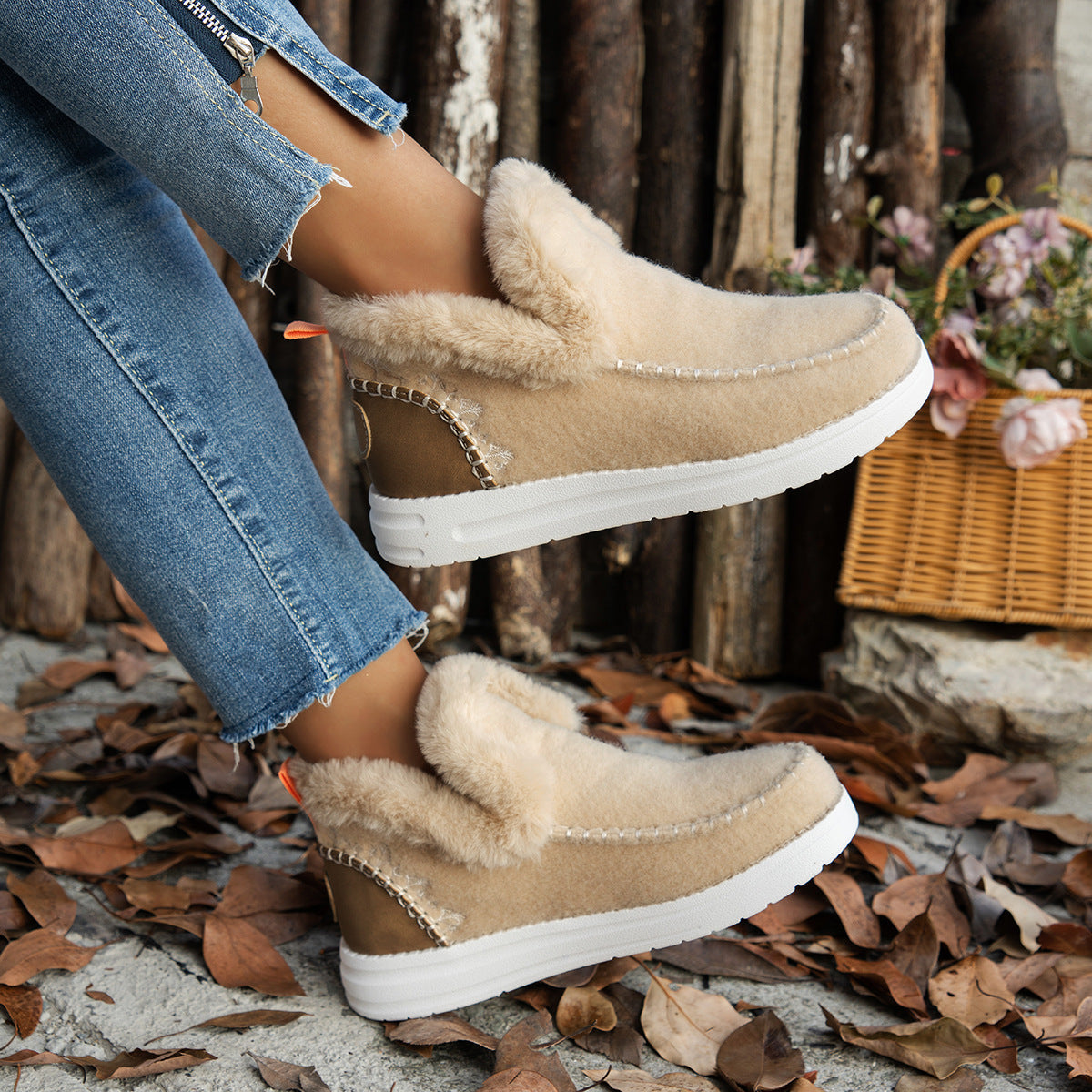 ❄️👢 Women's Winter Ankle Boots: Non-slip, Warm Faux Fur Lining, All-Day Comfort