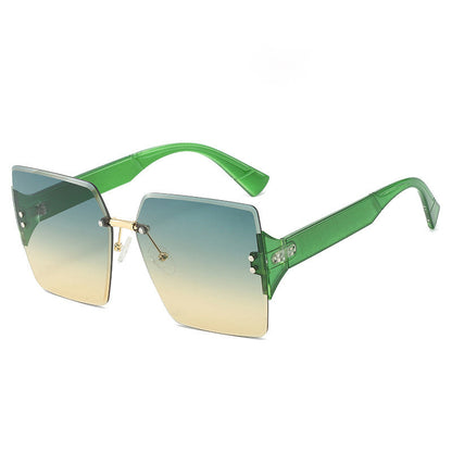 🕶️Women's Fashion Frameless Square Sunglasses