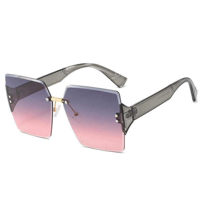 🕶️Women's Fashion Frameless Square Sunglasses